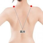 肩から背中にかけてのこり、頭痛に効果が高い『肩井（けんせい）』